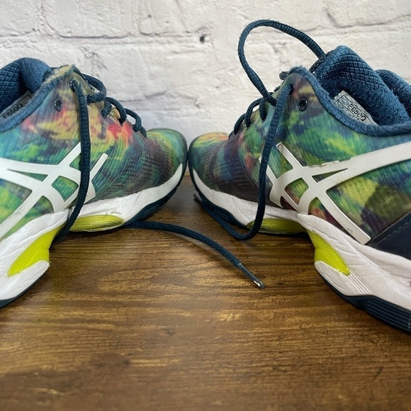 ASICS running shoes - Picture 5 of 8